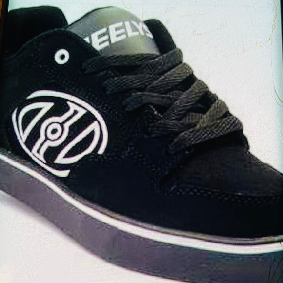 Heelys Skate Sneaker - Picture 5 of 6